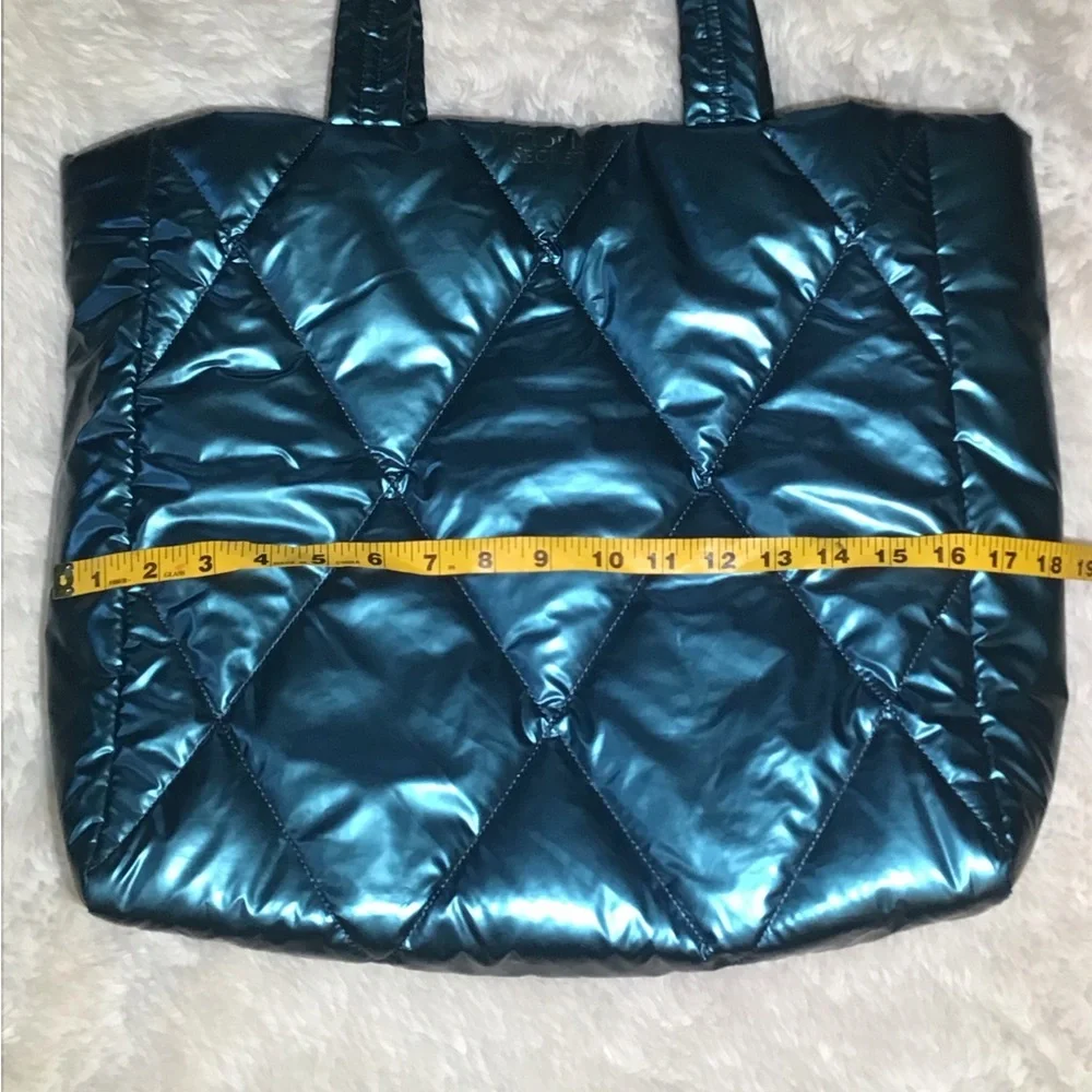 Victoria secret turquoise puffer tote bag
